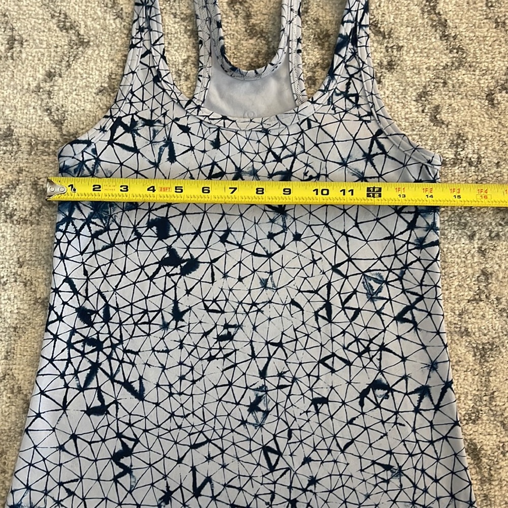 Lululemon Blue Tank - size 6/8 - Picture 6 of 7